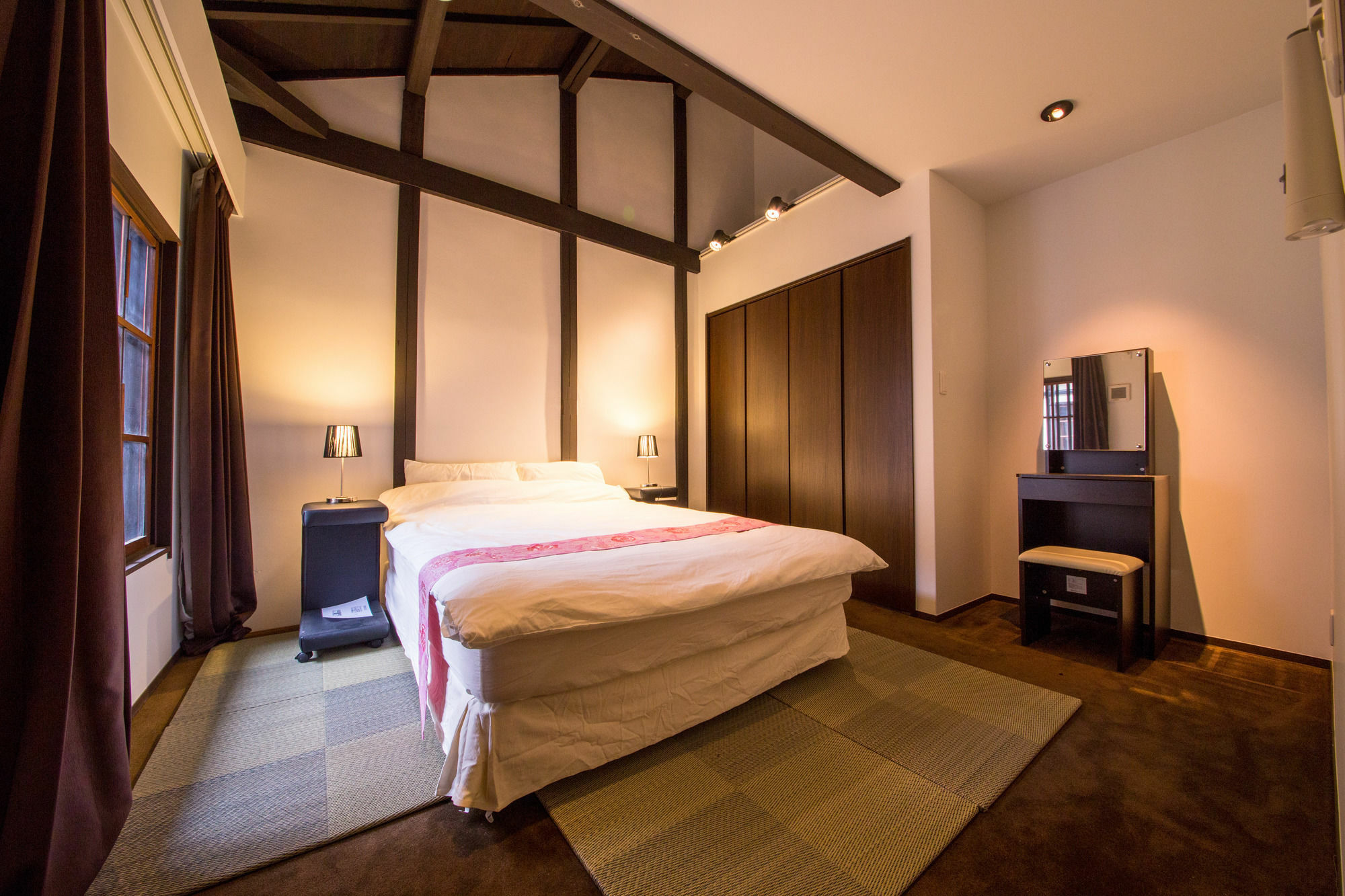 Le Machiya Rokkaku Suite Киото Екстериор снимка