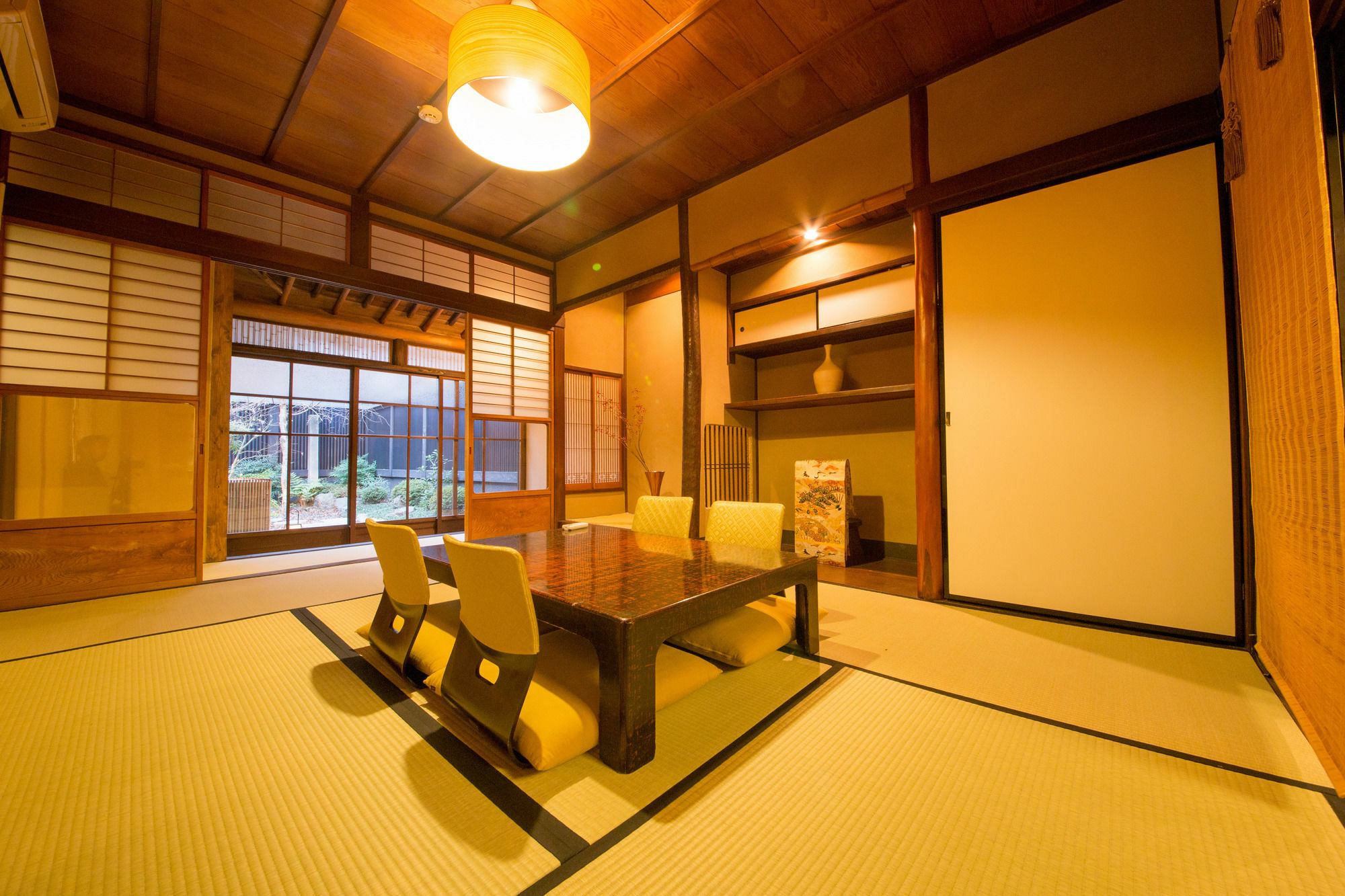 Le Machiya Rokkaku Suite Киото Екстериор снимка